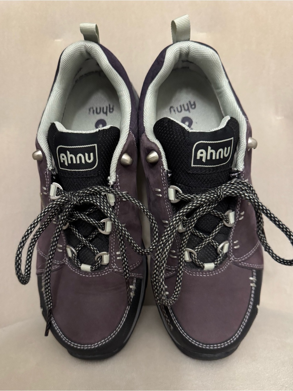 Ahnu Montara II Women’s Hiking Shoes Waterproof - Size 8 - LIKE NEW